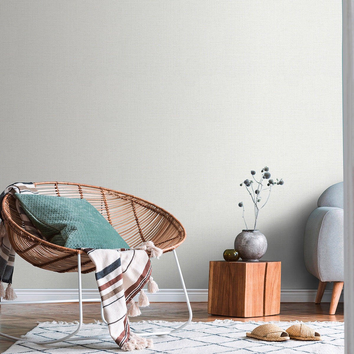 Тапет Лято плат бяло брокат