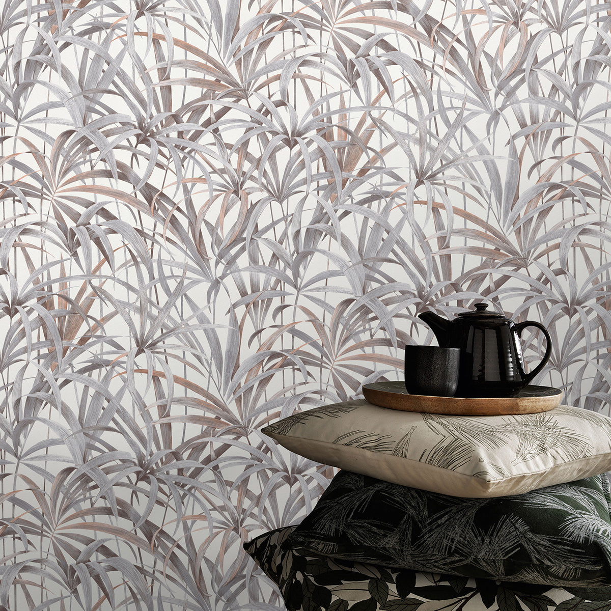 ТАПЕТ ПРОЛЕТ ЛИСТА БЯЛО