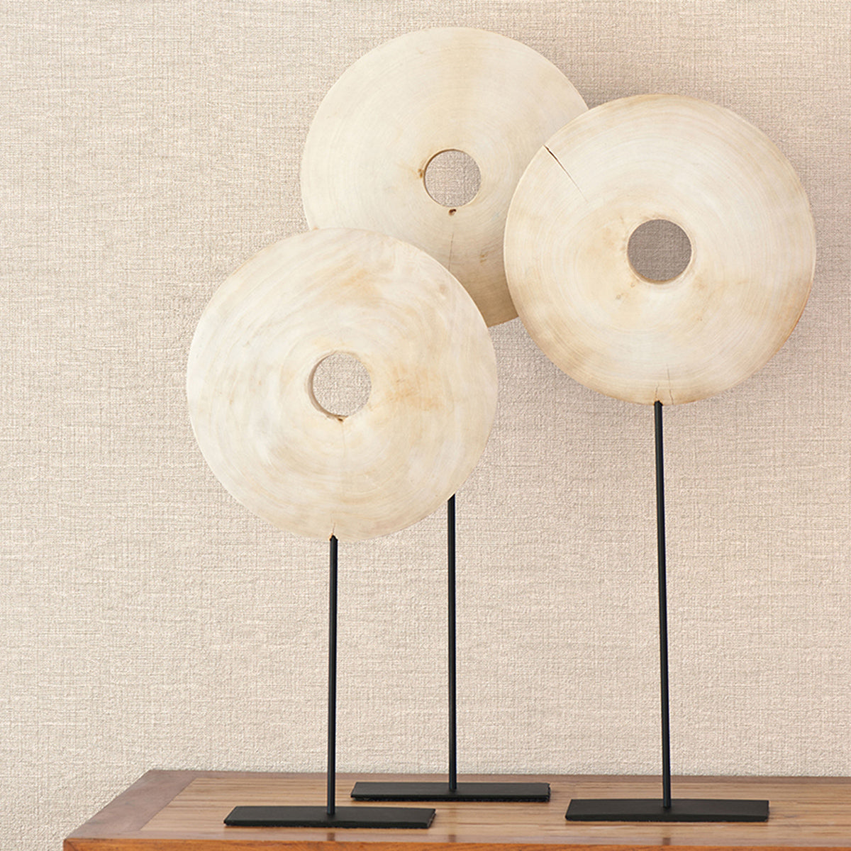 ТАПЕТ ПРОЛЕТ ЛЕН ТАУПЕ