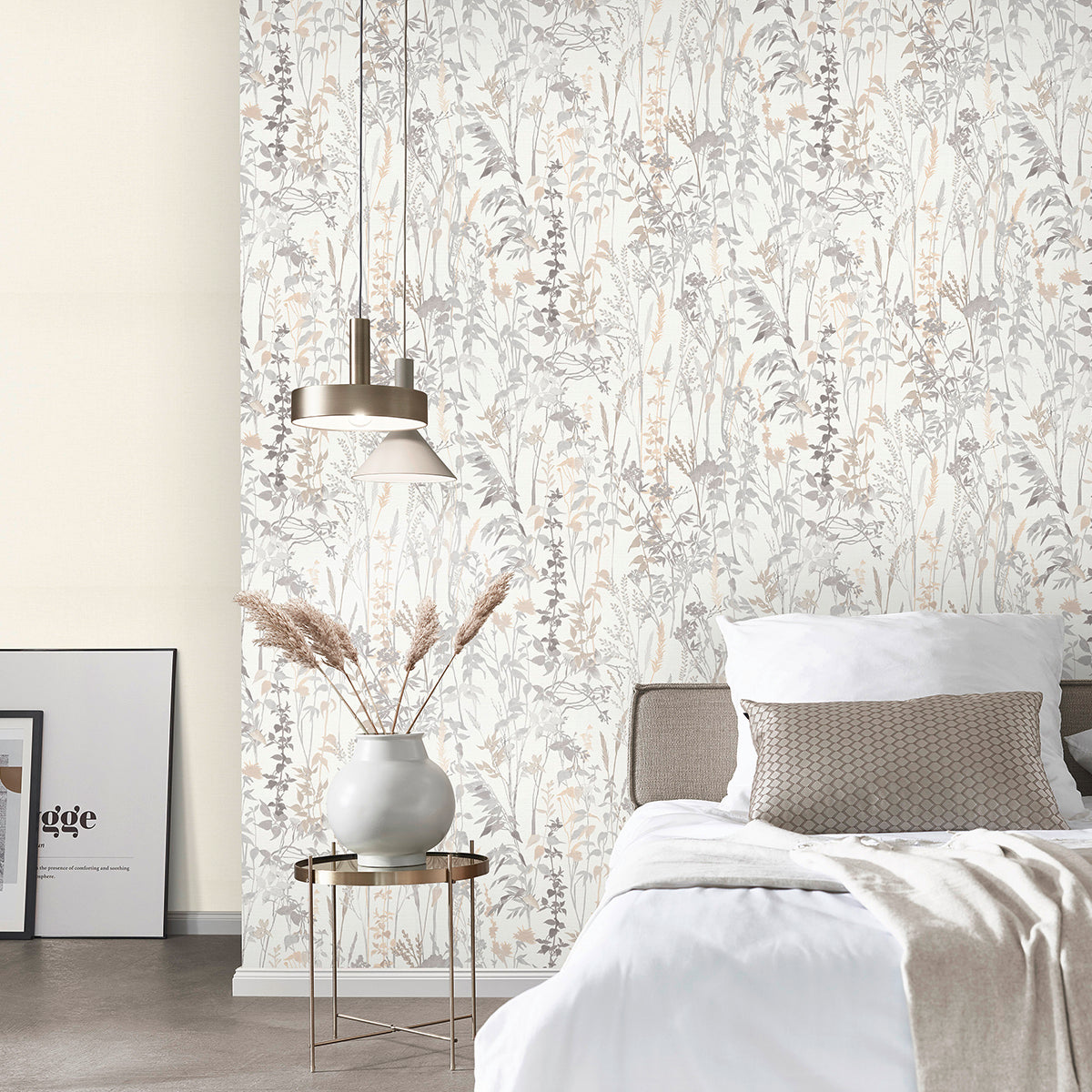 ТАПЕТ ПРОЛЕТ СИВИ ПОЛСКИ ЦВЕТЯ КРЕМ