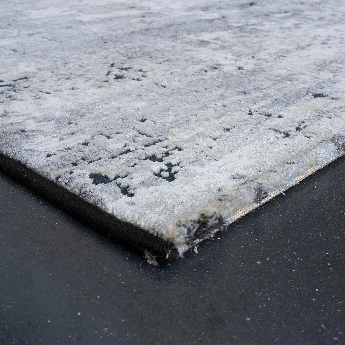 Килим Canyon бежово преливащо сиво