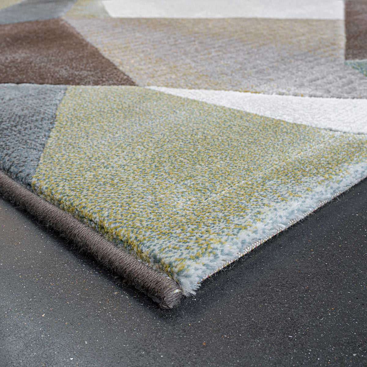 Килим Argentum - 3D фигури зелено