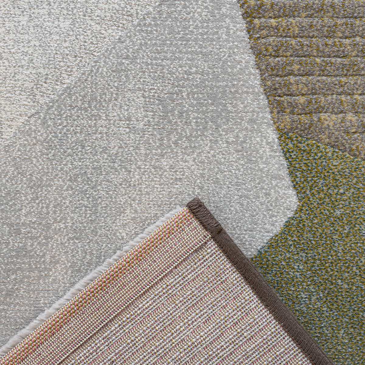 Килим Argentum - 3D фигури зелено