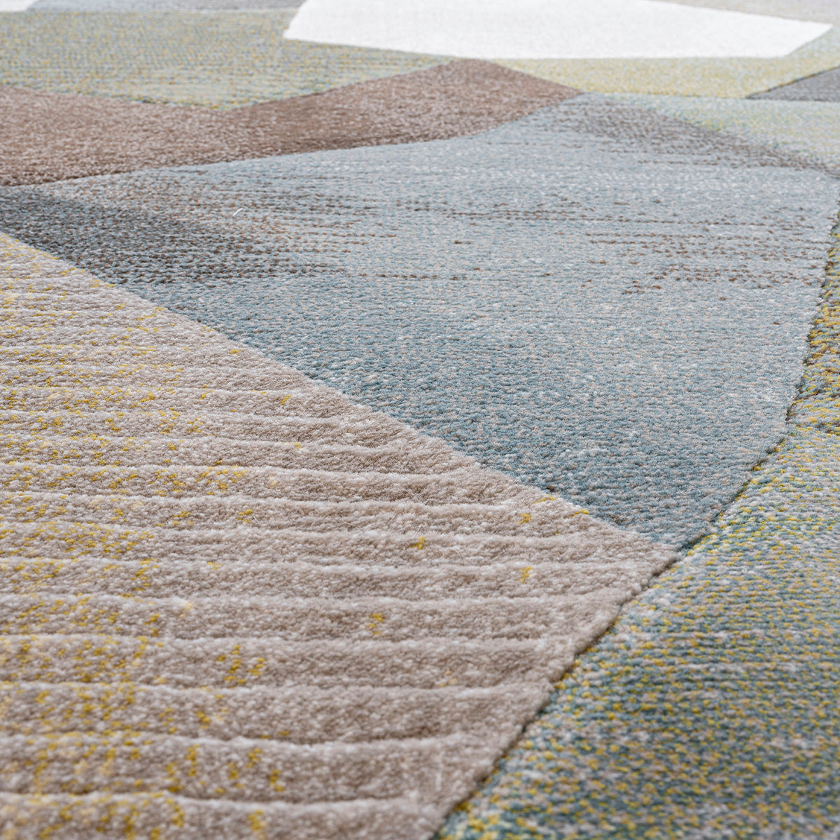 Килим Argentum - 3D фигури зелено