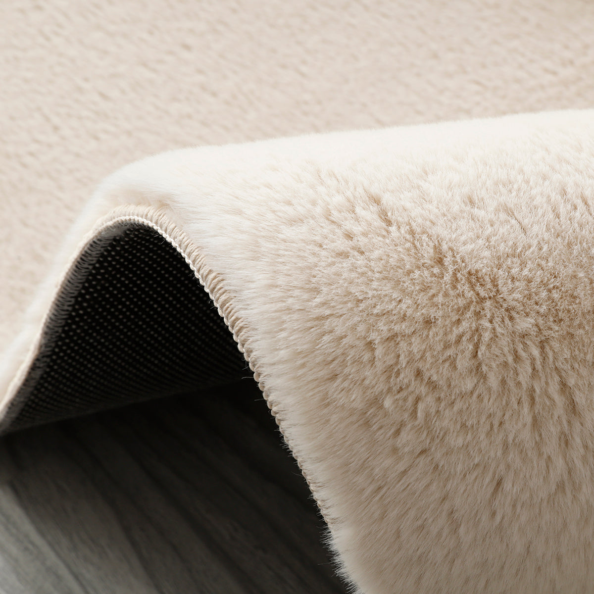 Килим Touch - бежово