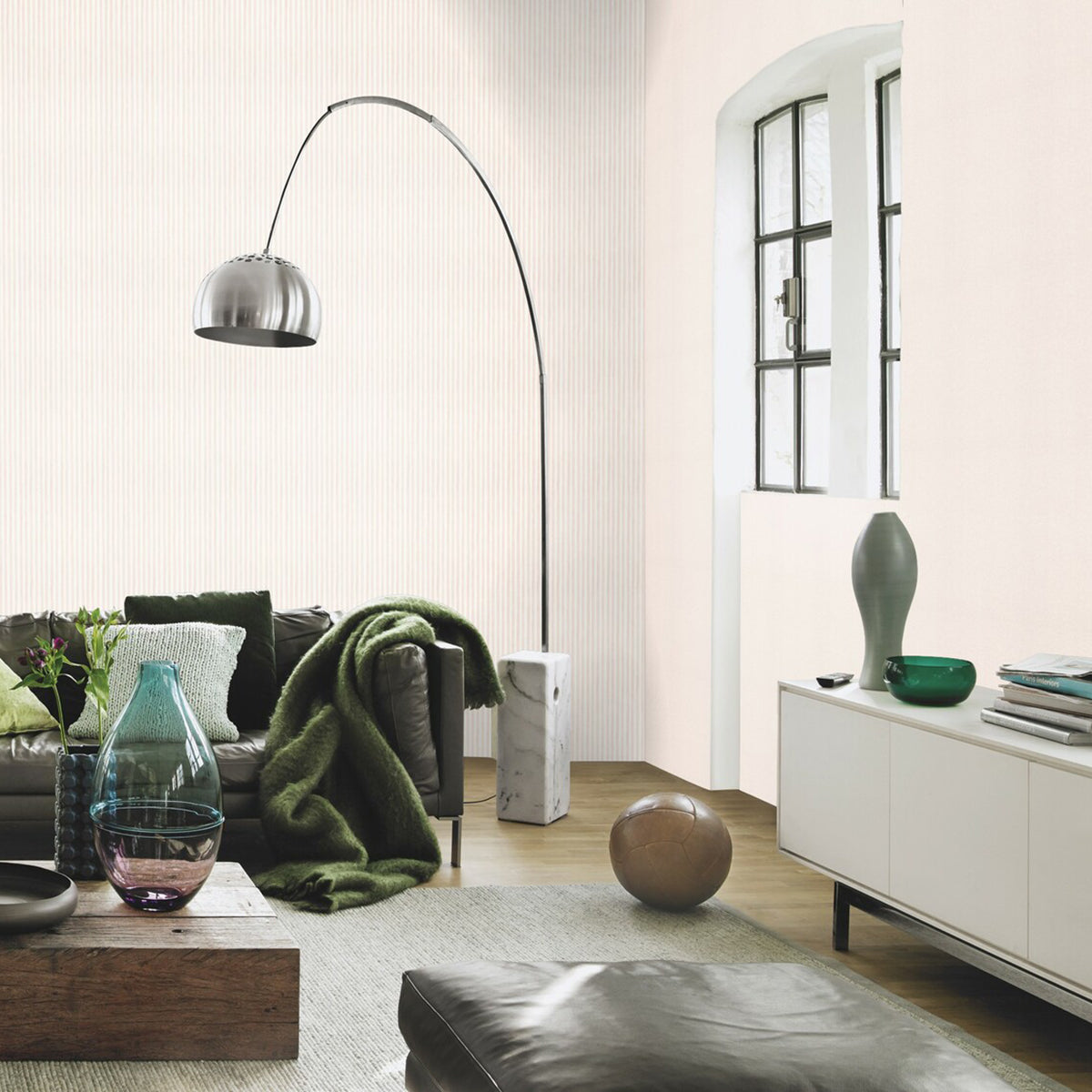 ТАПЕТ НАСТРОЕНИЕ АКВАРЕЛ ПЕПЕЛ ОТ РОЗИ