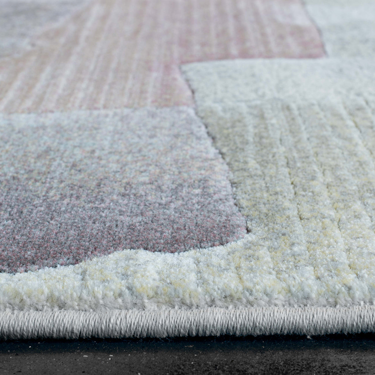 Килим Argentum - абстрактно пано беж