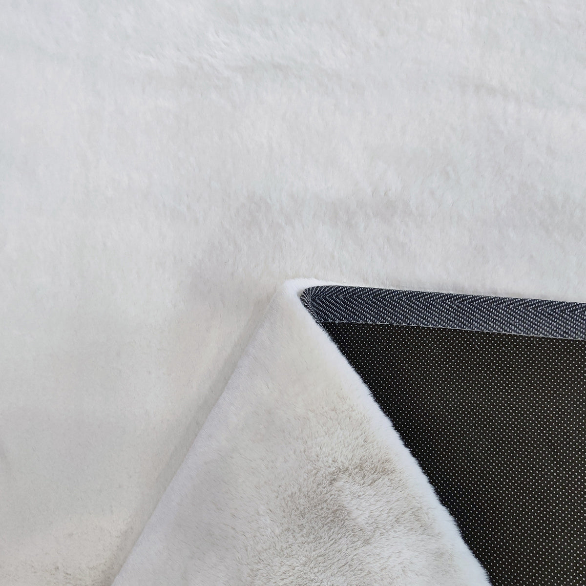 Килим Bambi - бежаво екрю