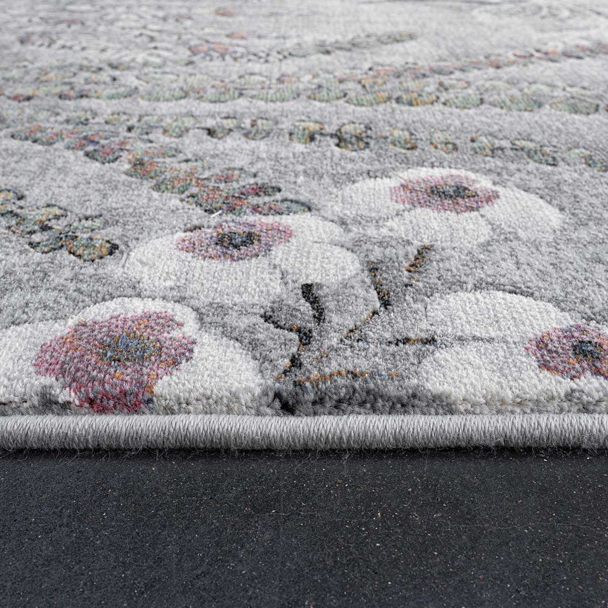 Килим Argentum - диви цветя сиво